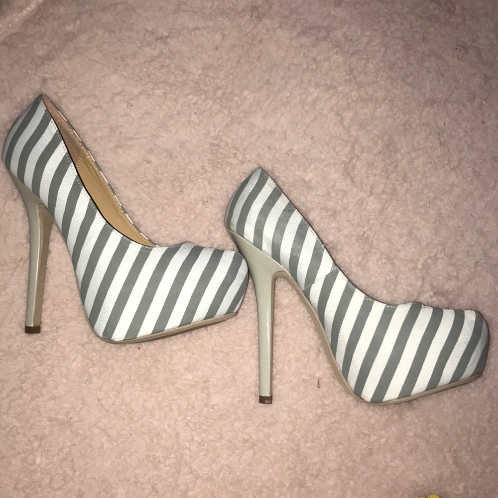 STRIPPED PLATFORMS